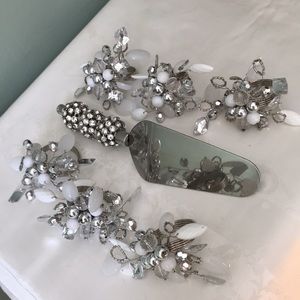 Pier 1 Imports Elegant Beaded Napkin Rings: Set of Six with cake knife.